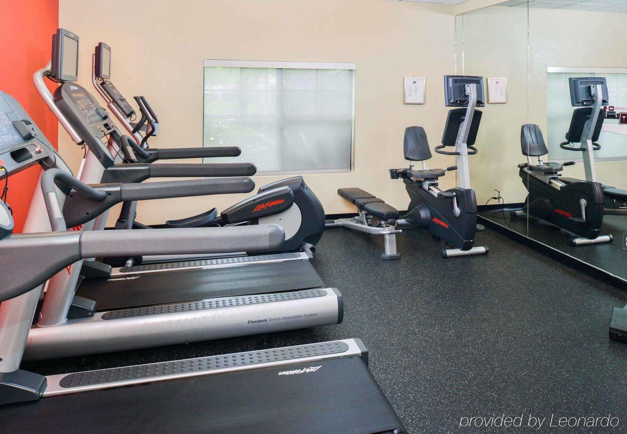 Towneplace Suites Thousand Oaks Ventura County Bagian luar foto